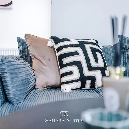 Stylish 4bed - Sleeps 7 - Close To Hcc & Business District - Parking Σπίτι διακοπών