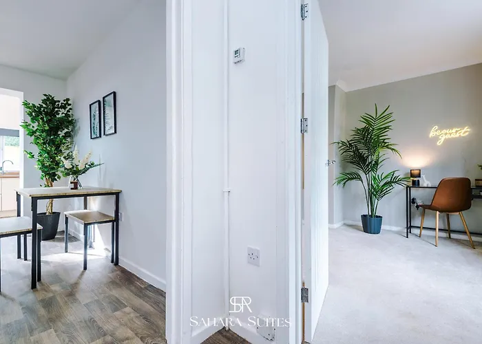 Stylish 4bed - Sleeps 7 - Close To Hcc & Business District - Parking Harrogate