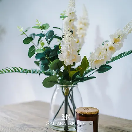 Feriehus Stylish 4bed - Sleeps 7 - Close To Hcc & Business District - Parking *